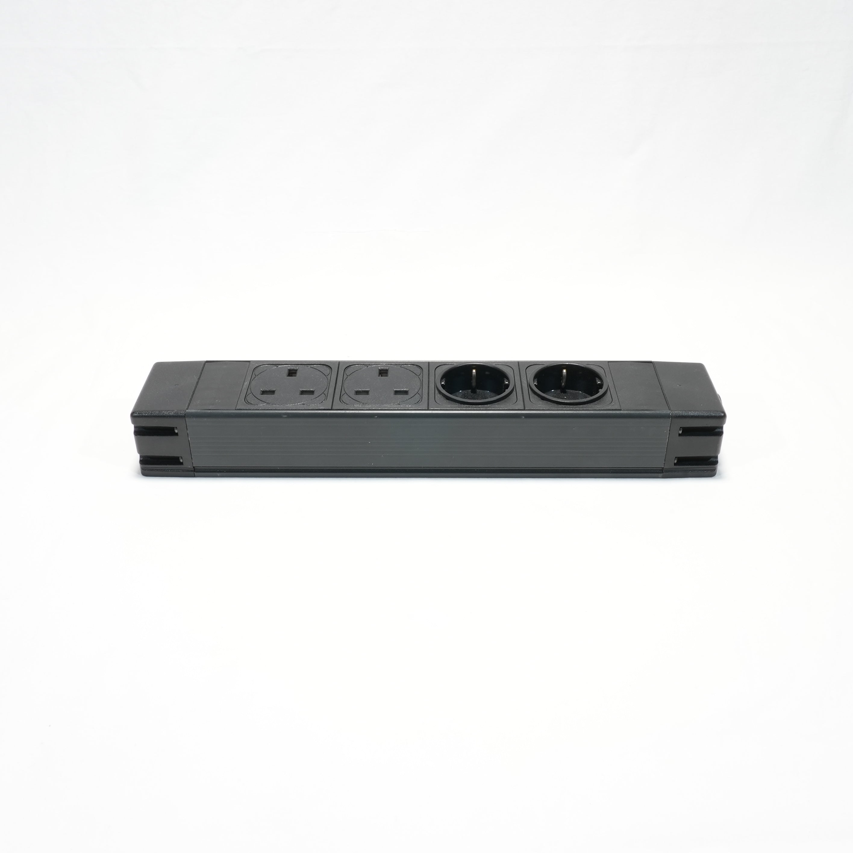 Powerbox Socket Unit 4Way 230V (2X UK, 2X DE) 800mm GST18I3 Cableplug