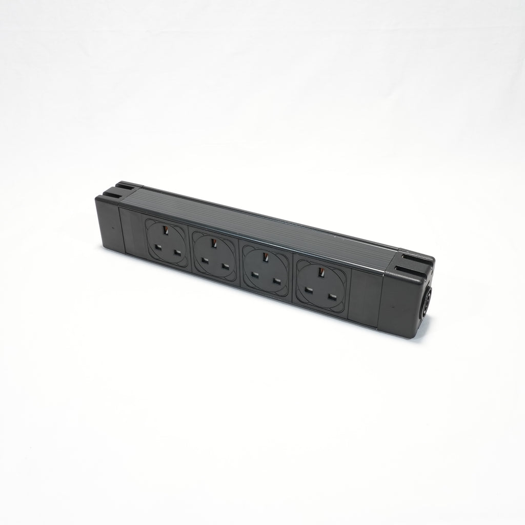 Powerbox Socket Unit 4Way 230V (4X UK) 800mm GST18I3 Cableplug