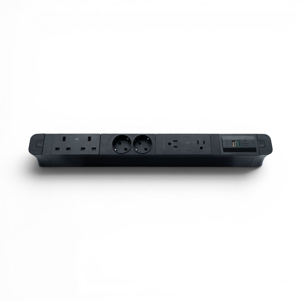 PACE Socket Unit 4Way 230V (1X UK2G, 1X DE2G, 1X US2G, 1X TUF A+C 65W) Black
