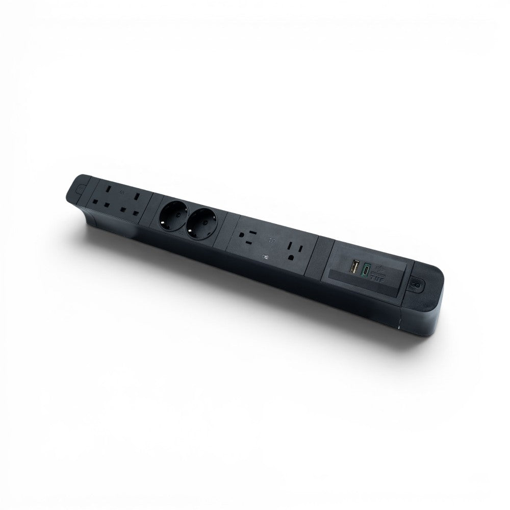 PACE Socket Unit 4Way 230V (1X UK2G, 1X DE2G, 1X US2G, 1X TUF A+C 65W) Black