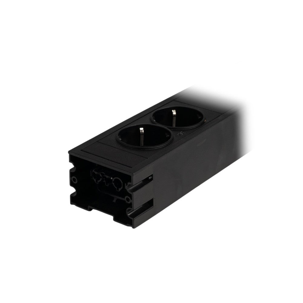 QIKBOX45 Unit 230V (1XUK2G, 1X DE2G) Black