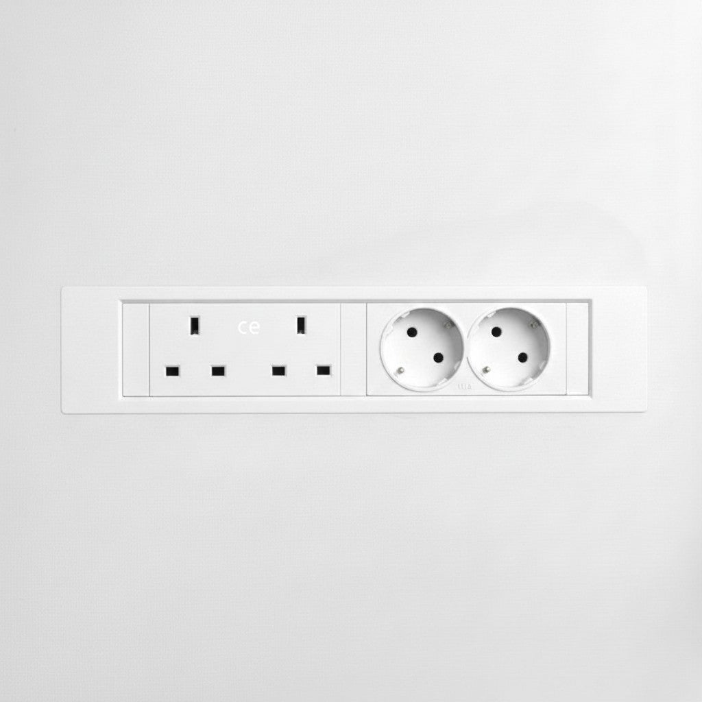 QIKFRAME45 Unit 230V (1X UK2G, 1X DE2G) White