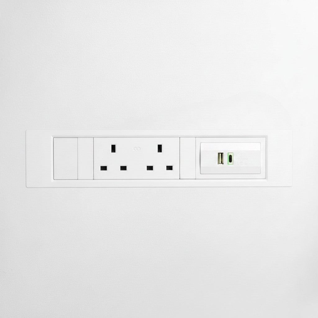 QIKFRAME45 Unit 230V (1X UK2G, 1X TUF A+C 65W) White